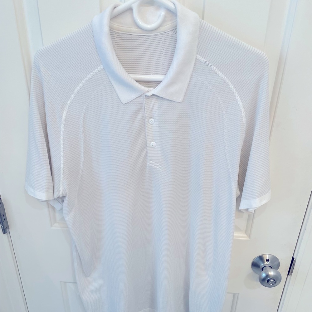 MEN’S LULULEMON METAL VENT TECH POLO 2.0 (USED)